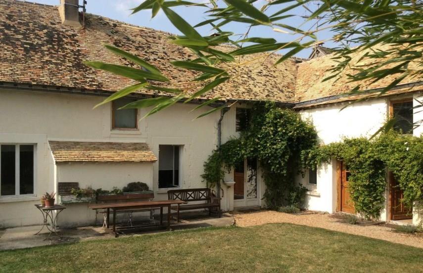 Lilac Cottage Saint-Lubin-de-la-Haye Екстер'єр фото
